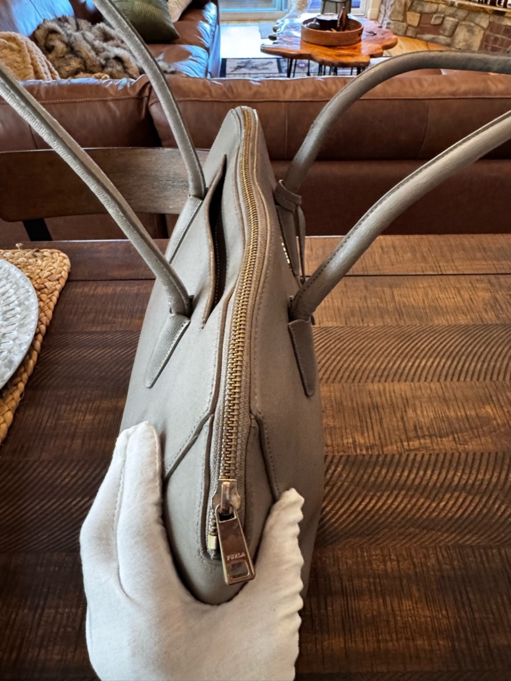 Furla grey tote bag, leather gold hardware pre-loved ❤️ - Picture 5 of 17